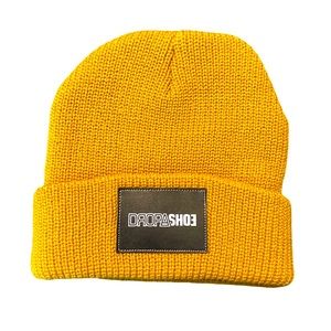 KNITTED BEANIE HAT WITH LARGE LEATHER PATCH LOGO - WHEAT GOLD